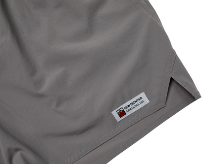 NEW Women's Journey Tech 3.5" Short (Moon)