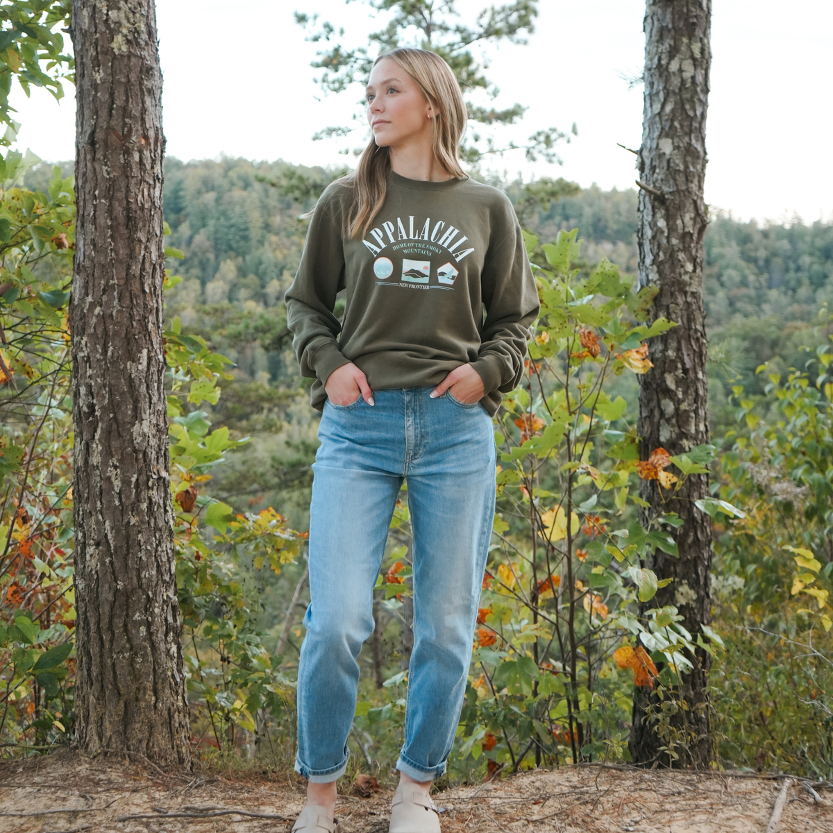 90's Appalachia Crewneck (Deep Olive)