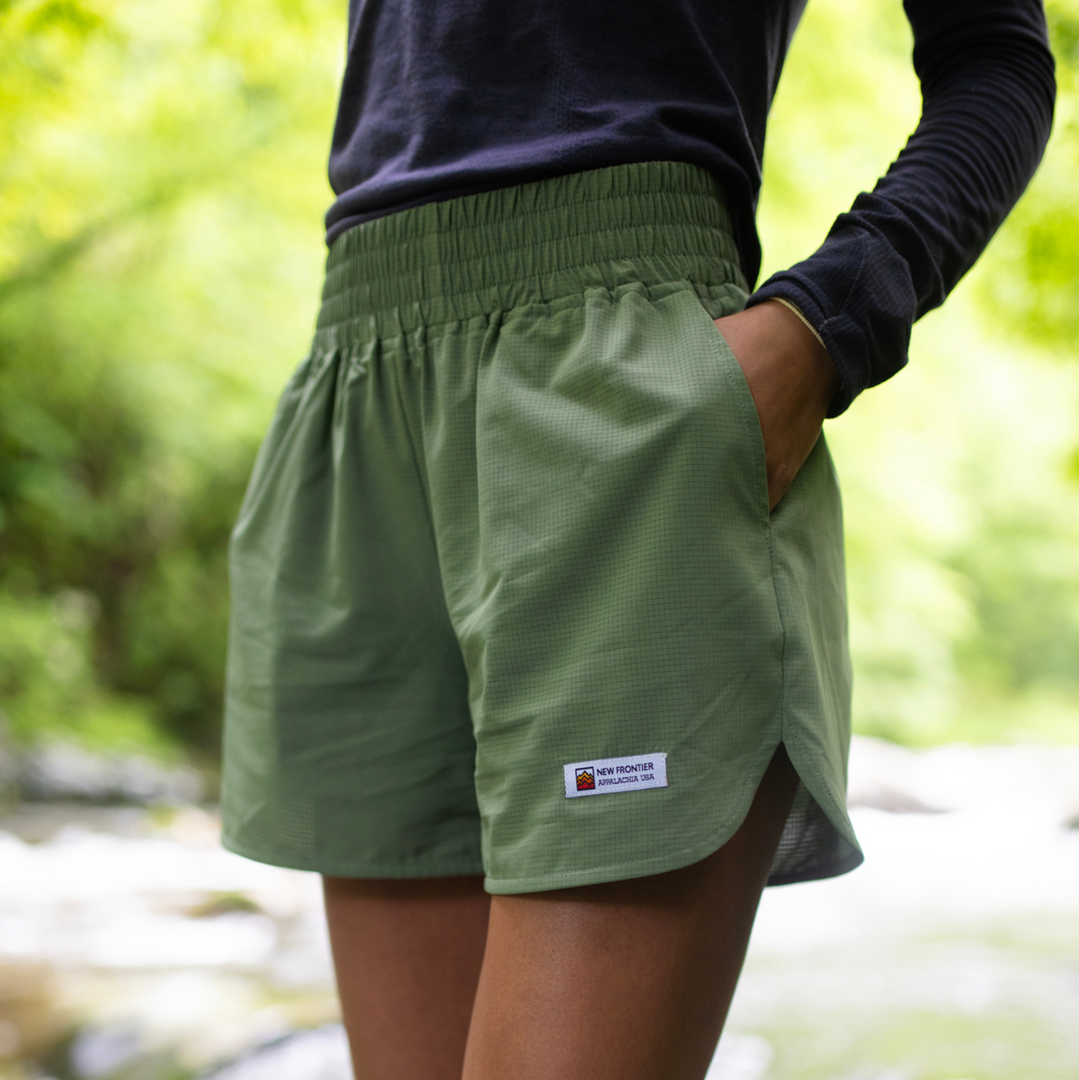 Women's High Rise Short 3.5"