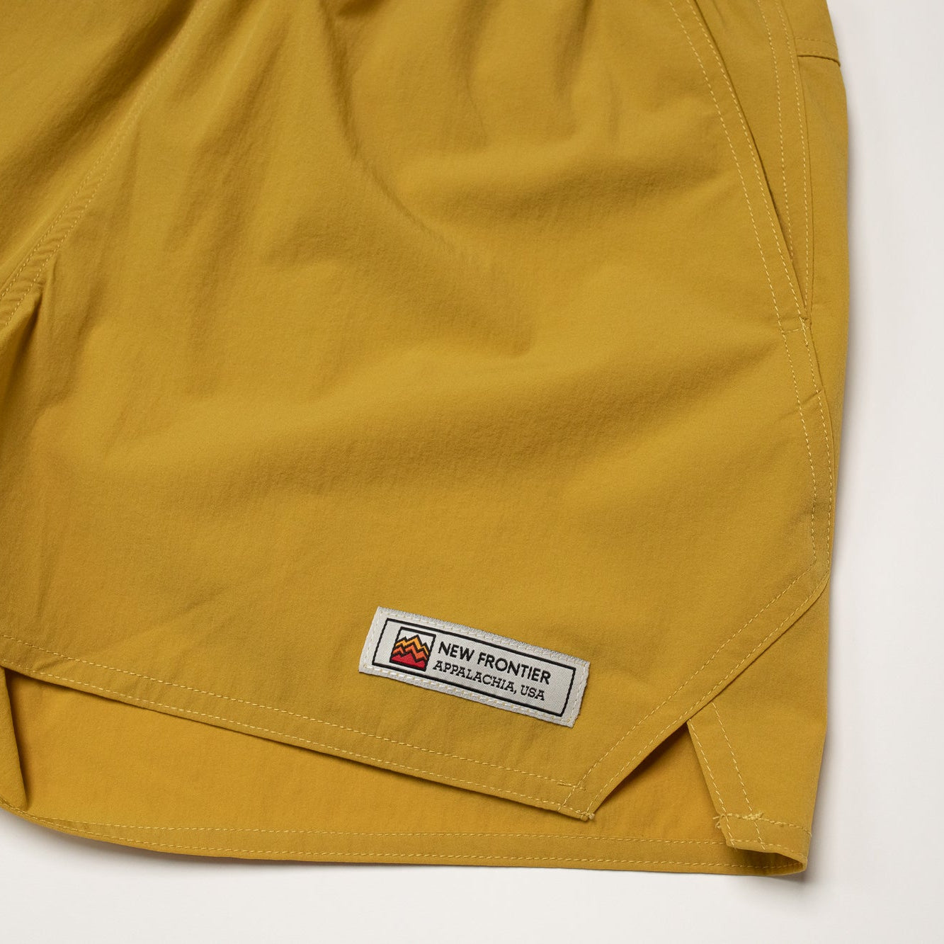 Women's Journey Tech 3.5" Short