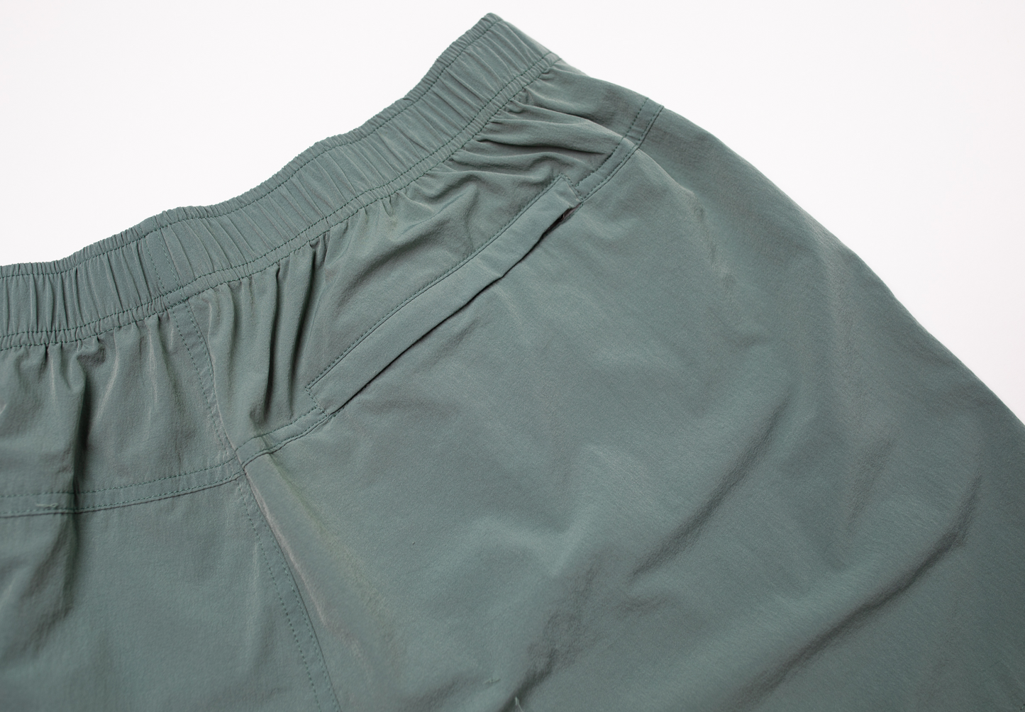 Men’s Journey Tech 5" Short (Spruce)