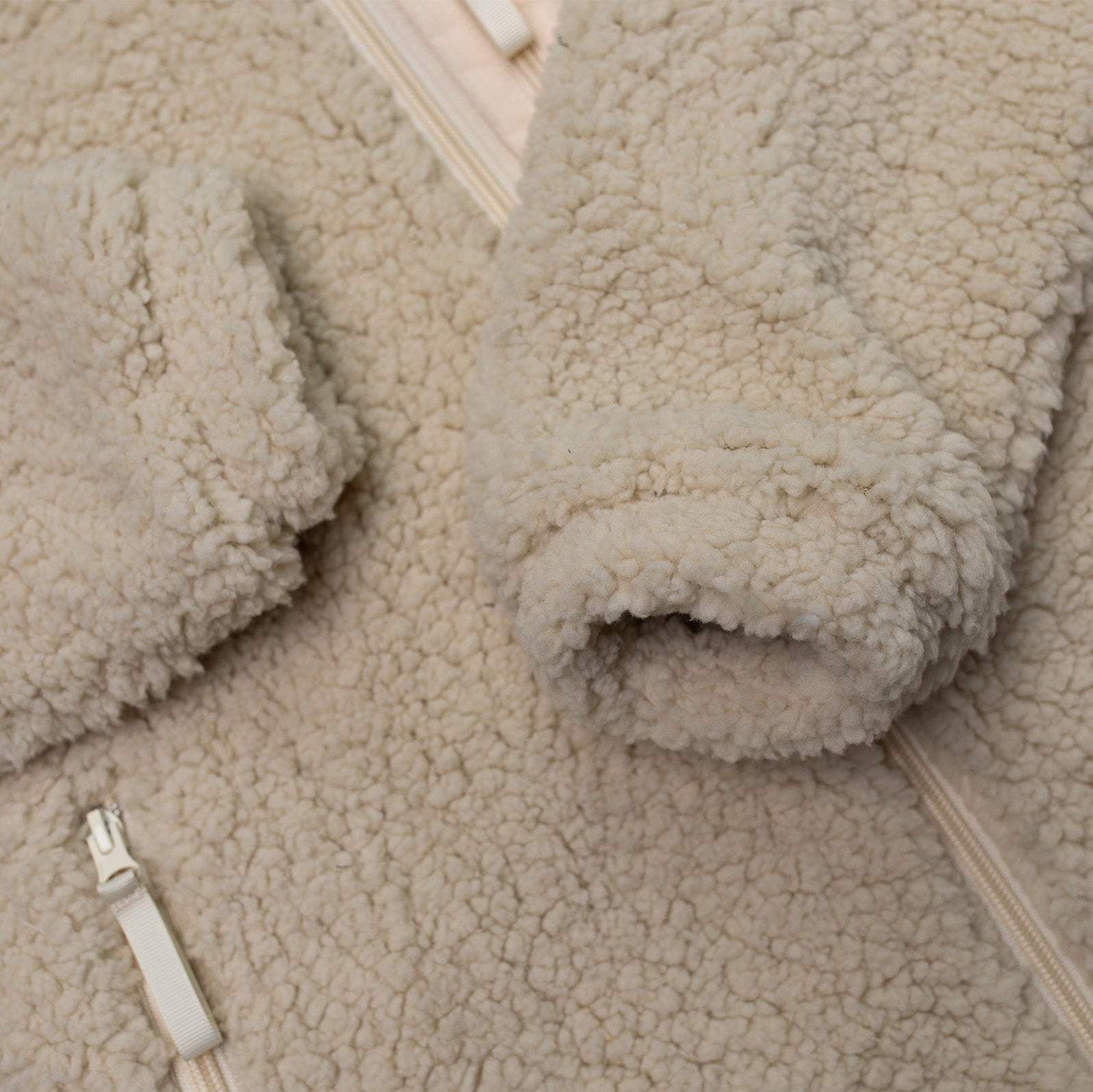 Women's Pillow Fleece Jacket (Oat)