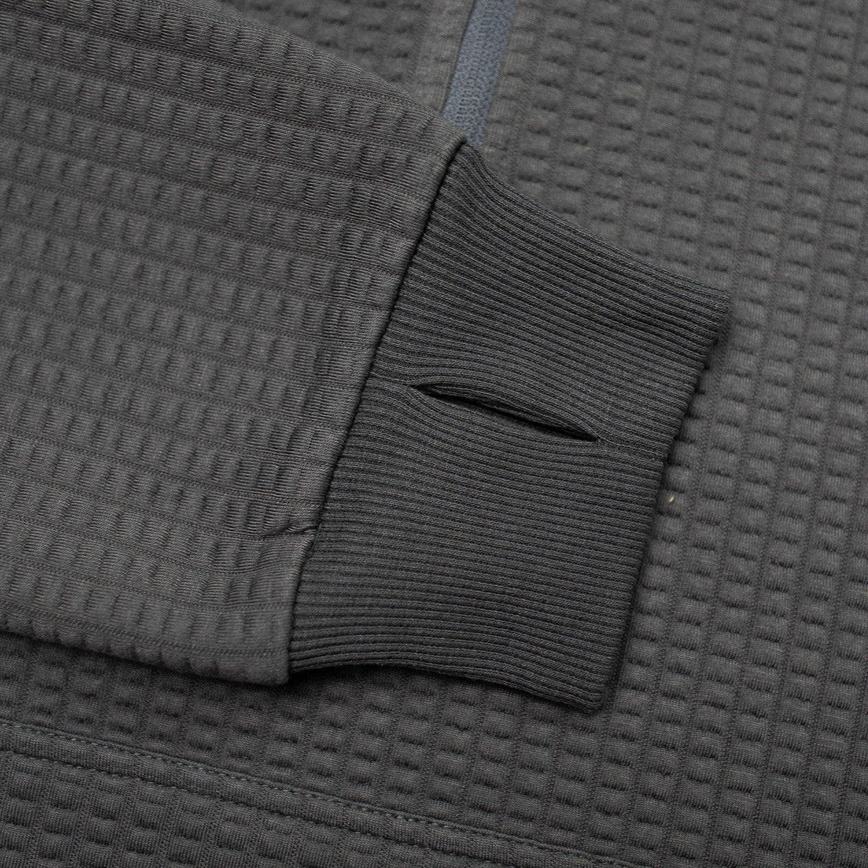 Men's Waffle Tech Hoodie (Carbon)