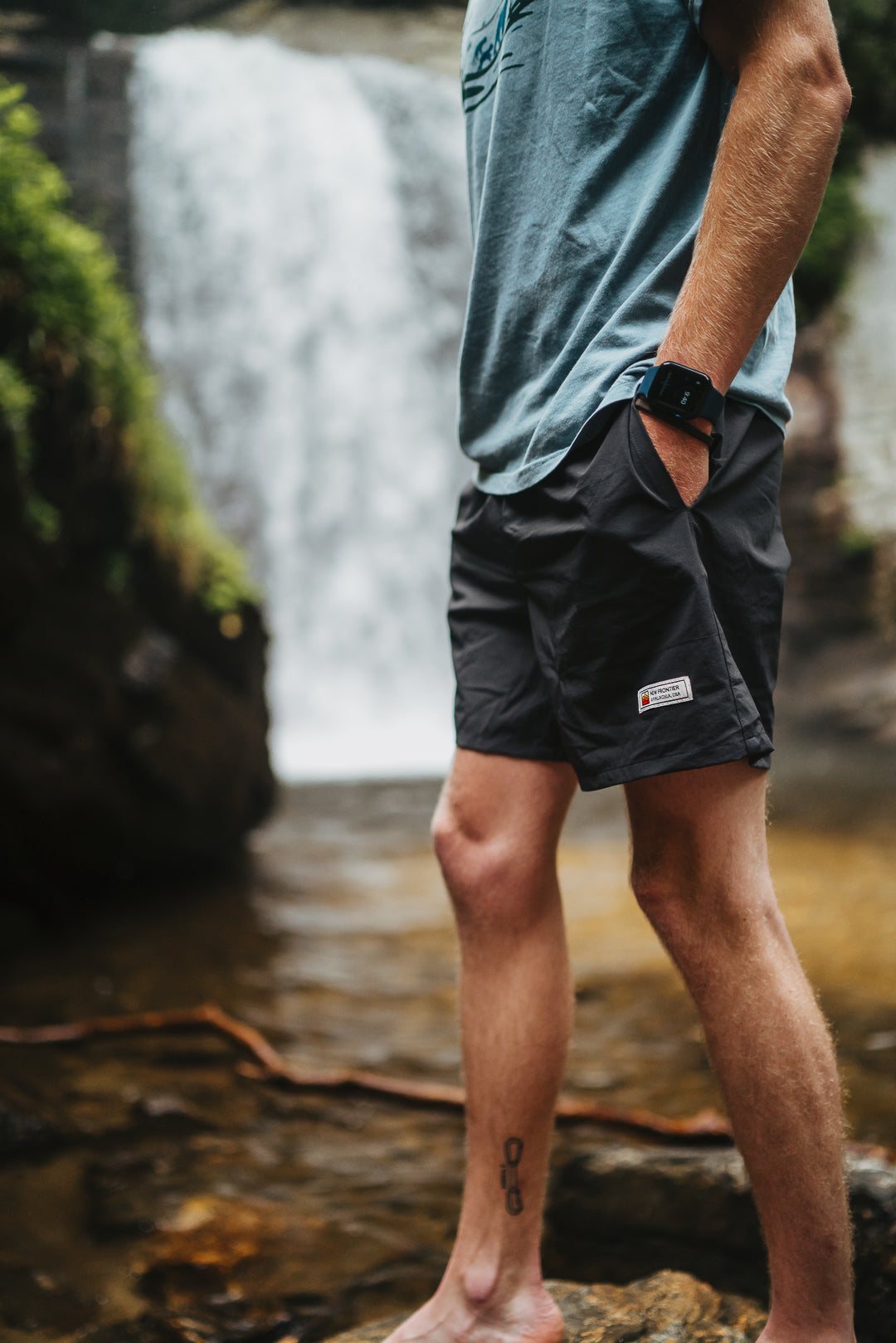Men’s Journey Tech 7" Short (Black)