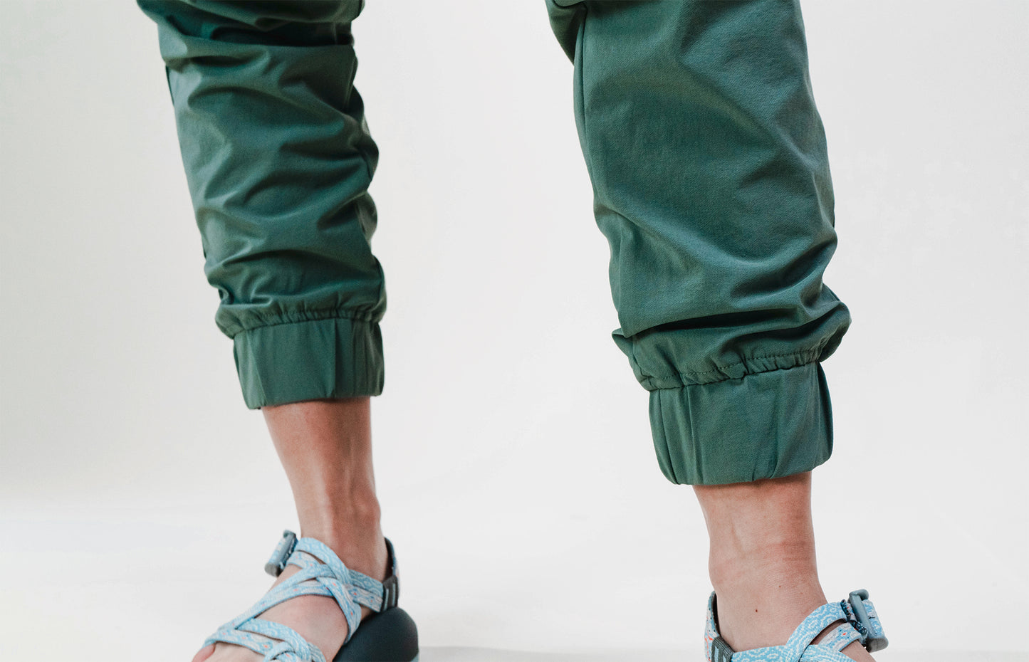 Women's Stretch Tech Jogger (Aloe)