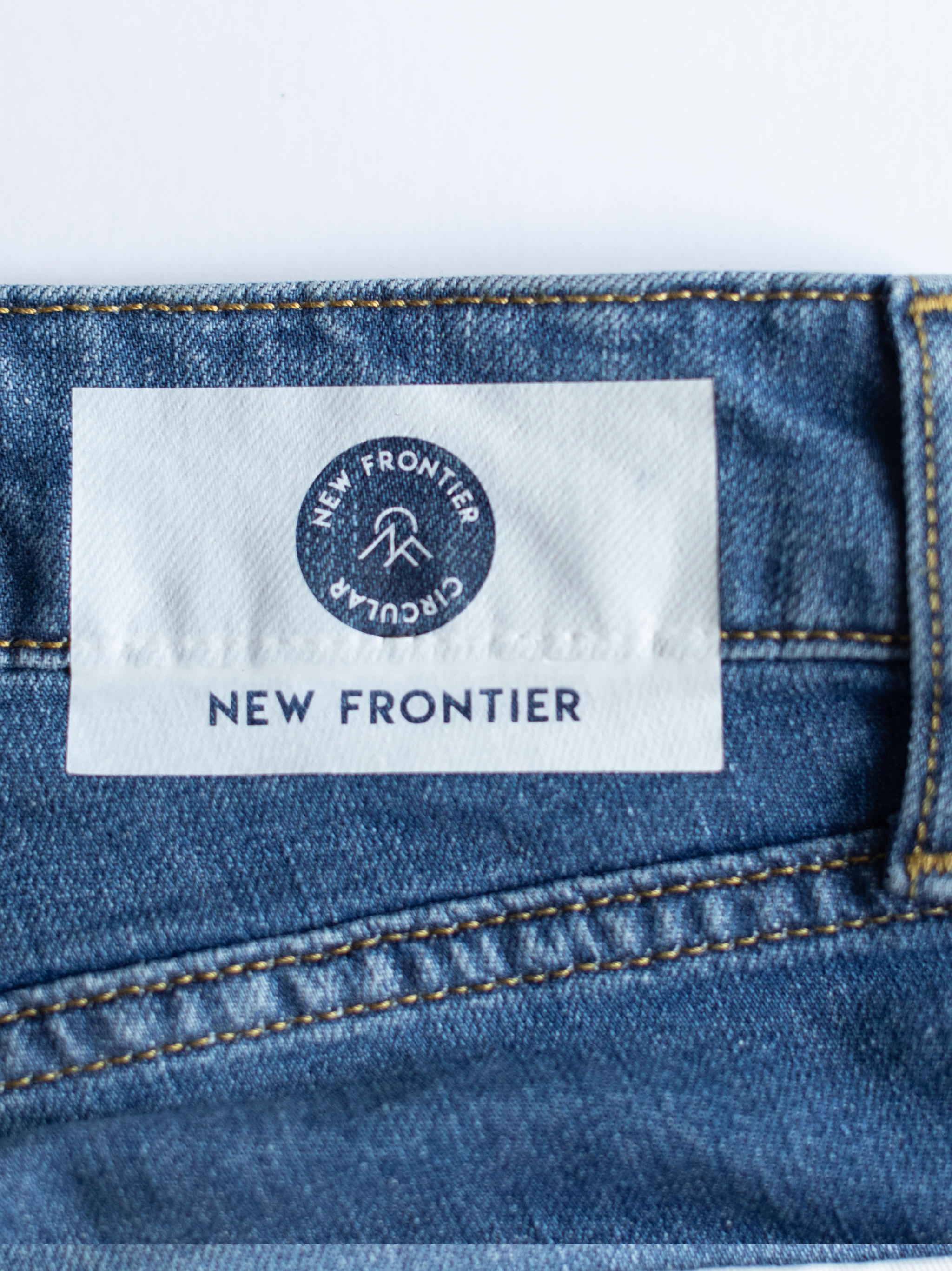 Women's Straight Recycled Jean - Authentic Blue