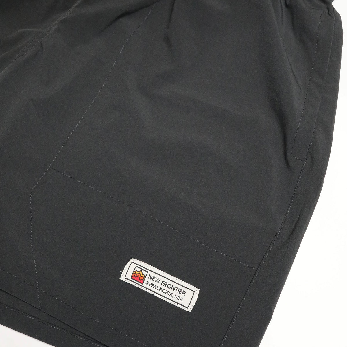 Men’s Journey Tech 7" Short (Black)